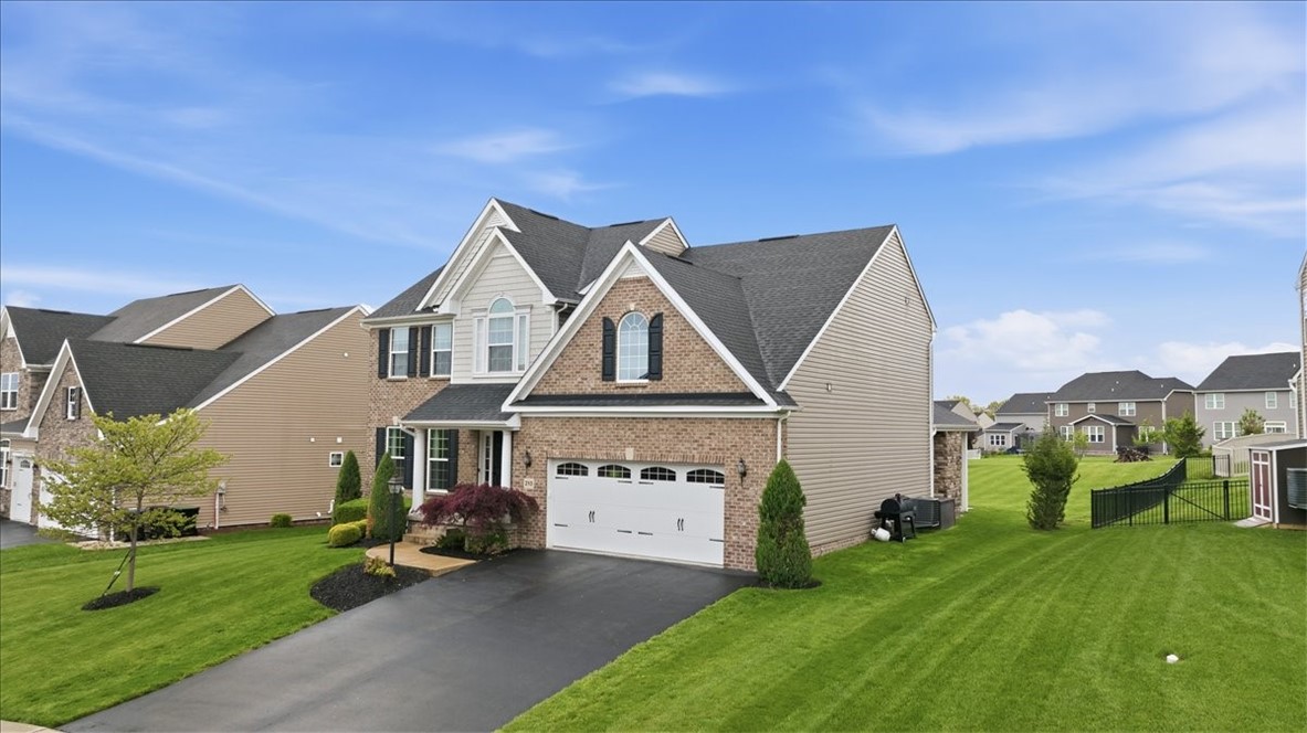 213 Overlook Dr