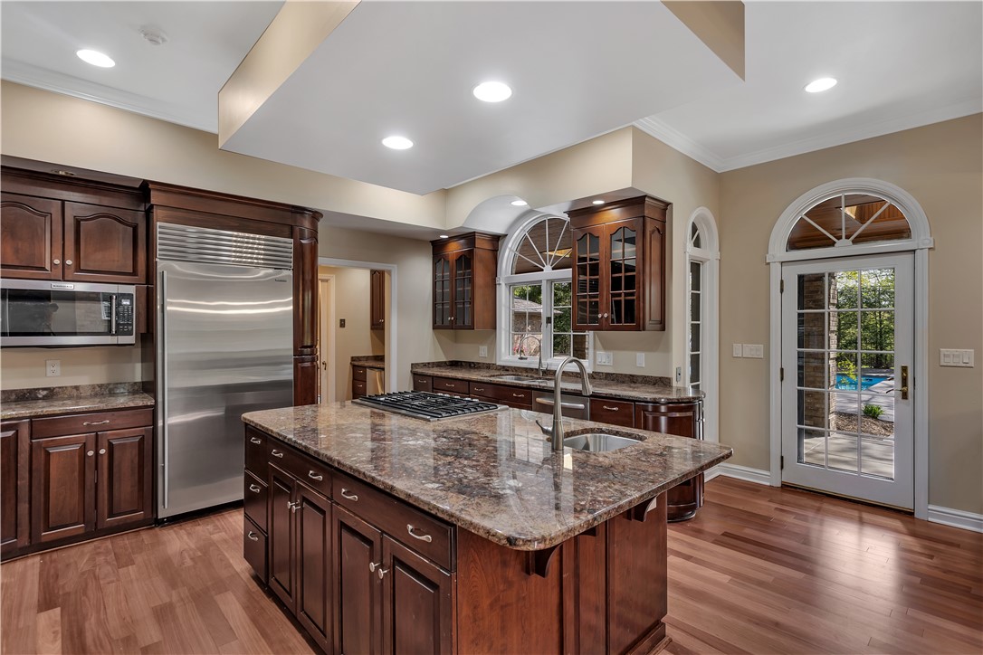 850 12th Street St, Oakmont, Pennsylvania image 20