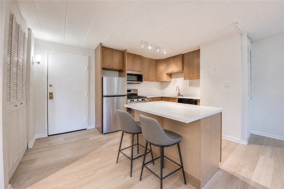 5 Bayard Rd 514