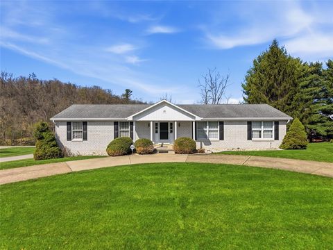 15 Holly Ridge Rd N Franklin Twp PA 15301