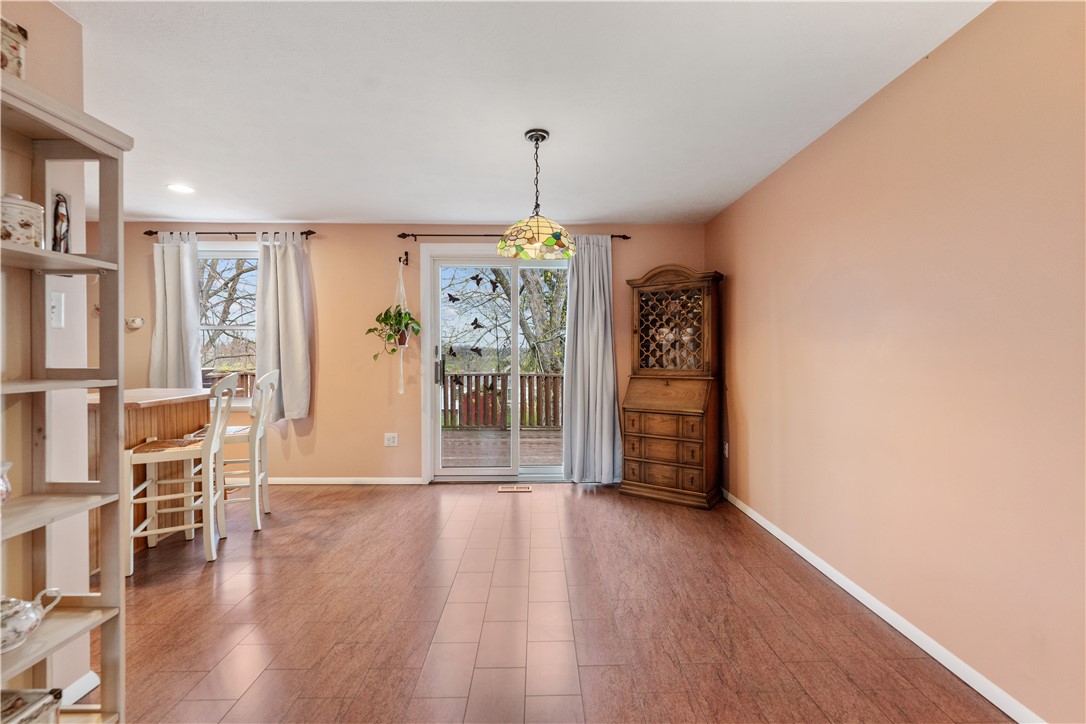 North Strabane, Pennsylvania 15317, United States, 3 Bedrooms Bedrooms, ,3 BathroomsBathrooms,Residential,Contingent,110410