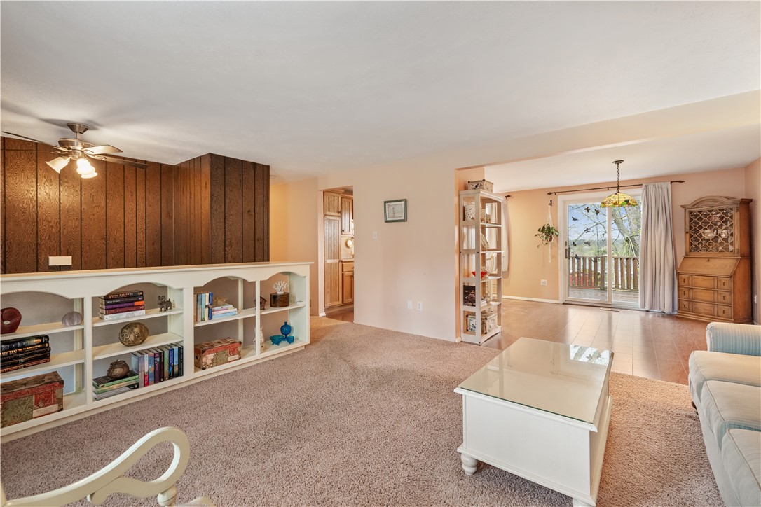 North Strabane, Pennsylvania 15317, United States, 3 Bedrooms Bedrooms, ,3 BathroomsBathrooms,Residential,Contingent,110410