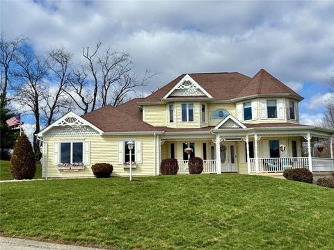 Photo of 11091 Belaire Dr, North Huntingdon, PA 15642 (MLS # 1746070)