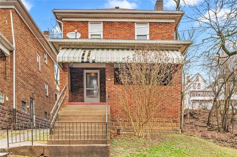 Photo of 302 Platt Ave, Pittsburgh, PA 15216 (MLS # 1742341)