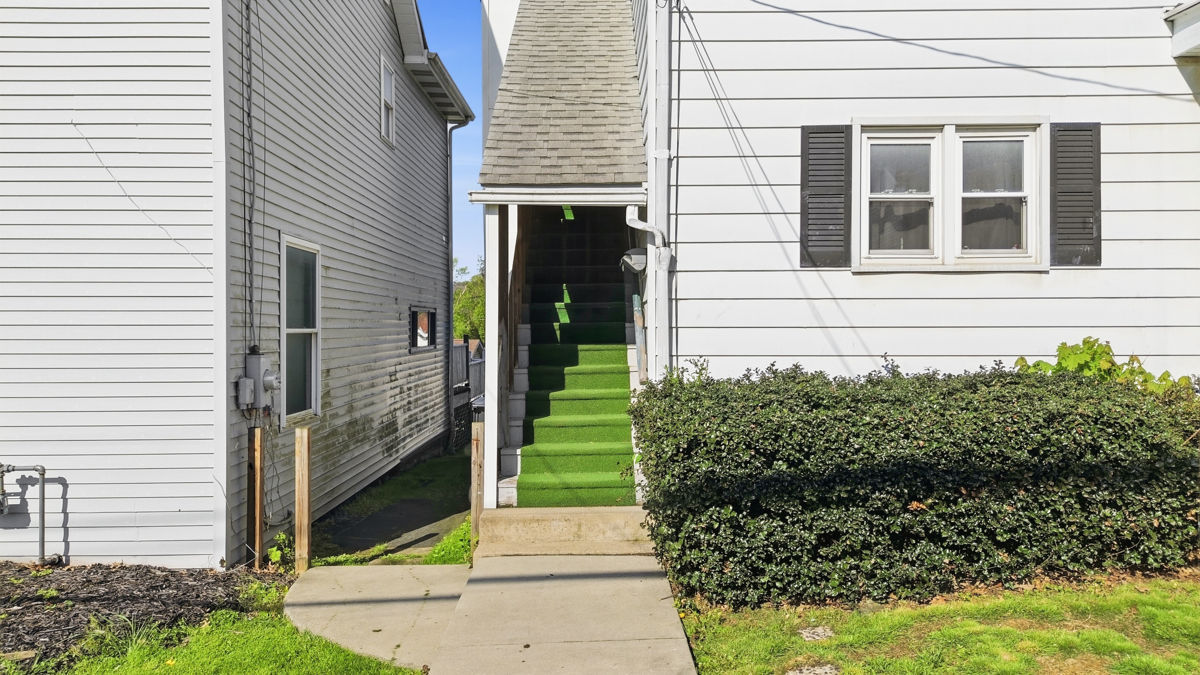 129 S Clay Street