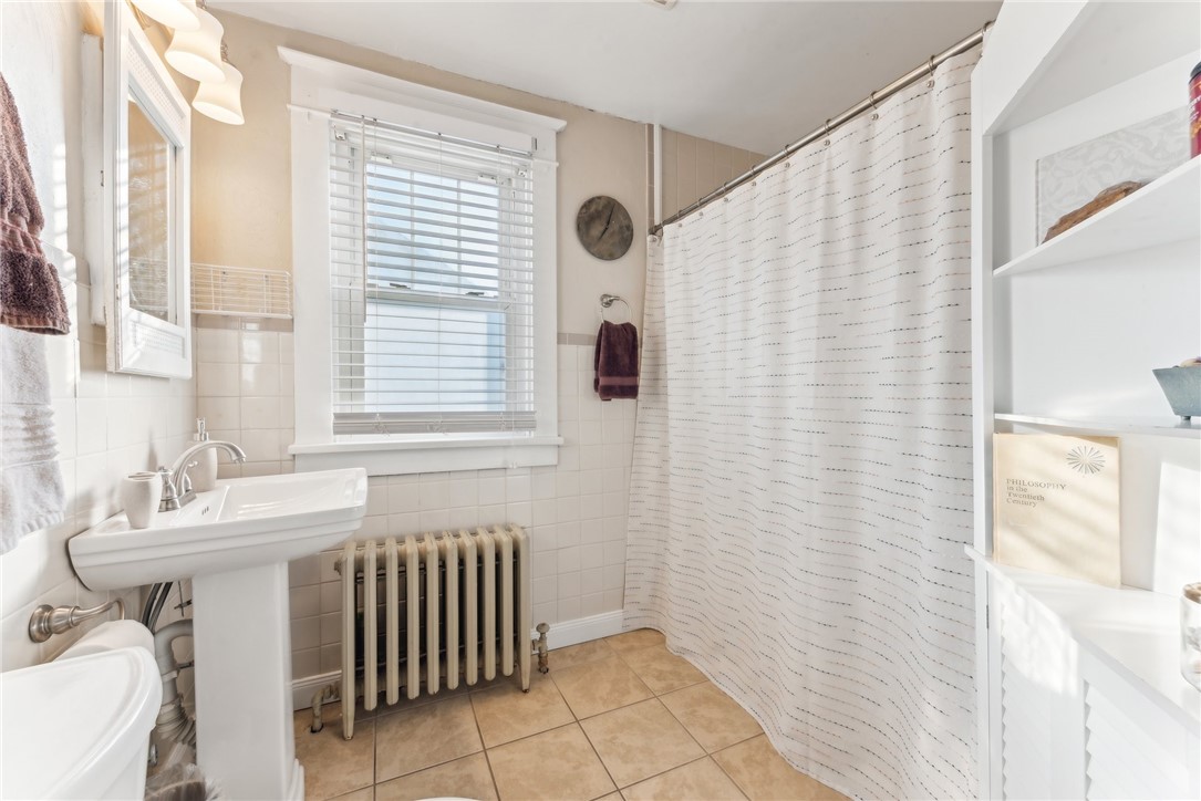 Latrobe, Pennsylvania 15650, United States, 3 Bedrooms Bedrooms, ,2 BathroomsBathrooms,Residential,Active,225864