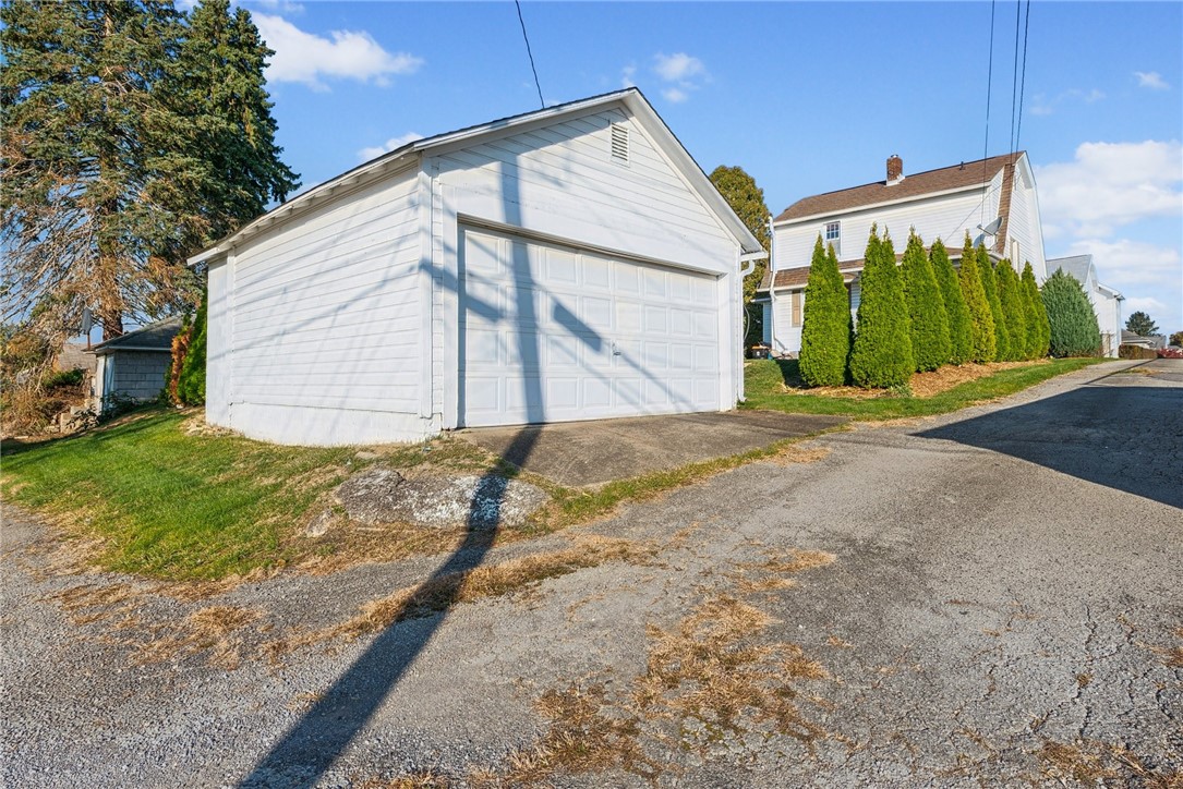 Latrobe, Pennsylvania 15650, United States, 3 Bedrooms Bedrooms, ,2 BathroomsBathrooms,Residential,Active,225864