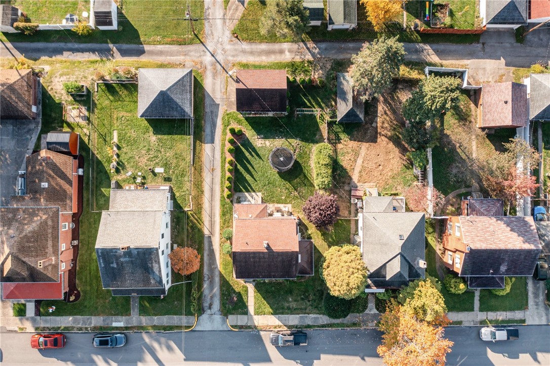 Latrobe, Pennsylvania 15650, United States, 3 Bedrooms Bedrooms, ,2 BathroomsBathrooms,Residential,Active,225864