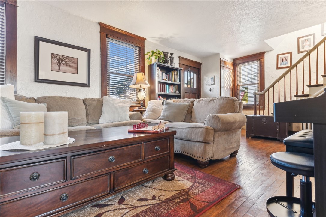 Latrobe, Pennsylvania 15650, United States, 3 Bedrooms Bedrooms, ,2 BathroomsBathrooms,Residential,Active,225864