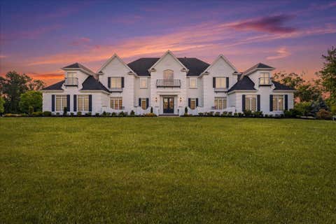 Photo for 527 Salem Heights Drive