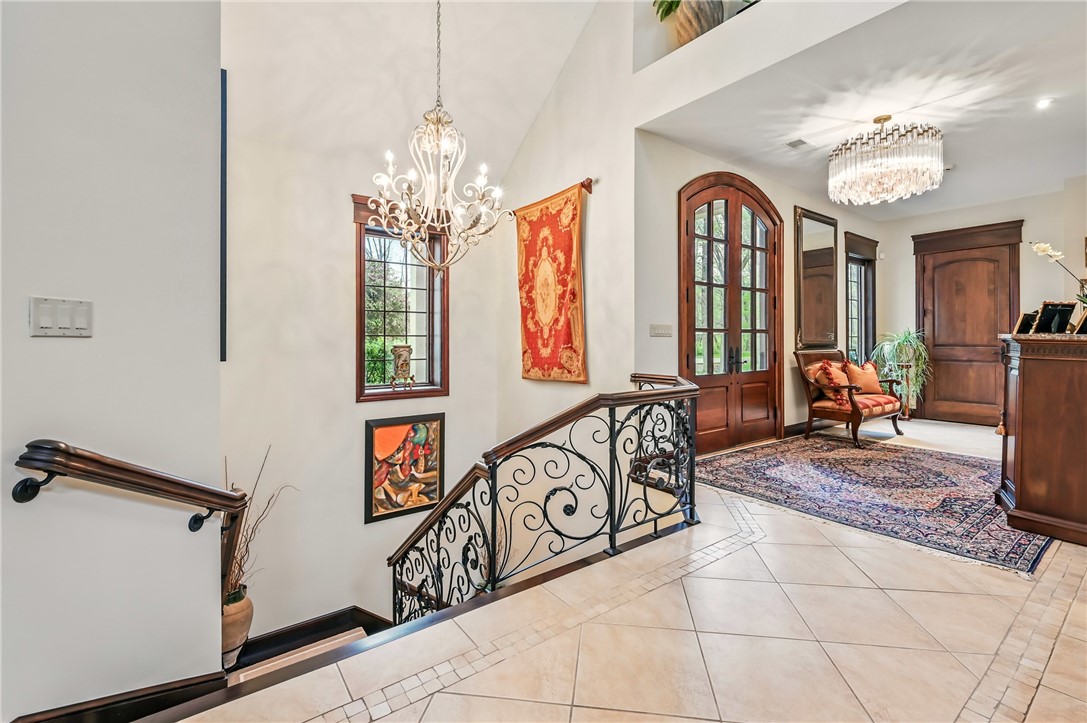 1 Grandview Dr