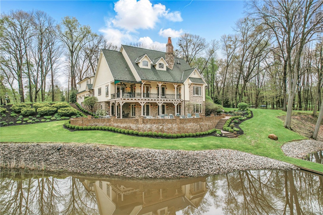 1 Grandview Dr