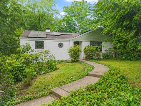 Photo for 203 Rockingham Road
