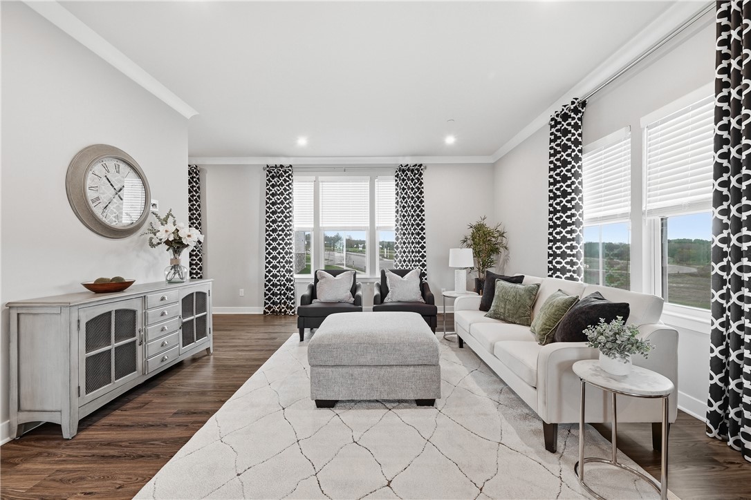 102 Lupine Dr