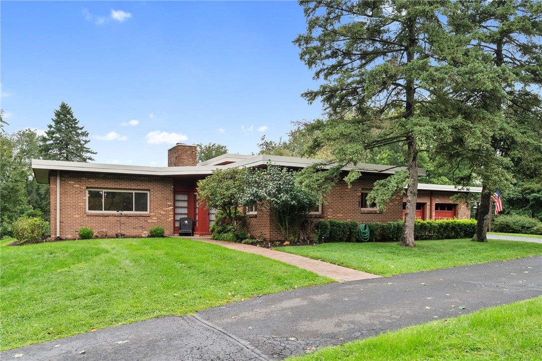 2273 Gray Ridge Rd