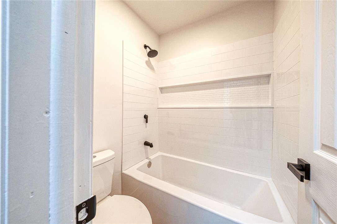 Cranberry Twp, Pennsylvania 16066, United States, 4 Bedrooms Bedrooms, ,3 BathroomsBathrooms,Residential,Active,50168