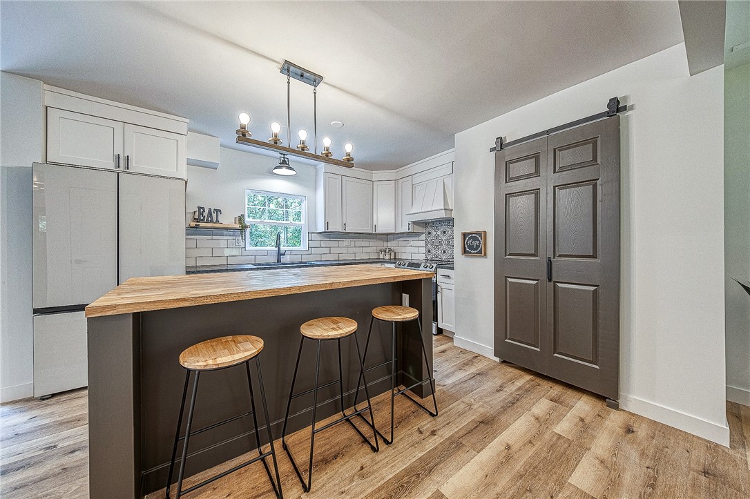 Cranberry Twp, Pennsylvania 16066, United States, 4 Bedrooms Bedrooms, ,3 BathroomsBathrooms,Residential,Active,50168