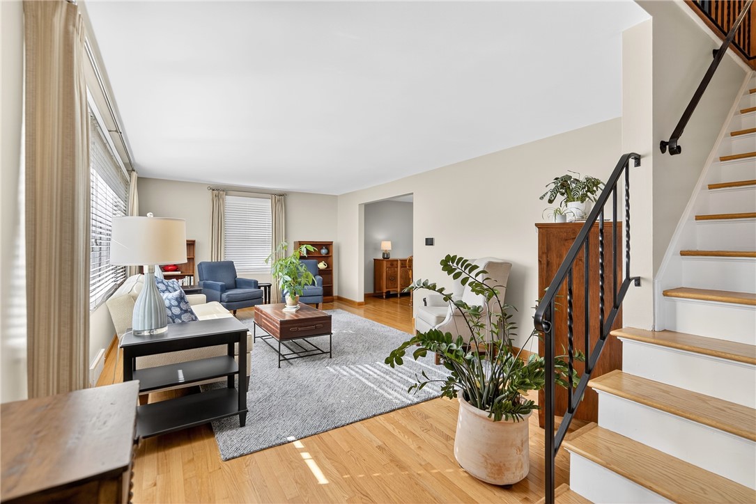 McCandless, Pennsylvania 15237, United States, 4 Bedrooms Bedrooms, ,3 BathroomsBathrooms,Residential,Contingent,216057