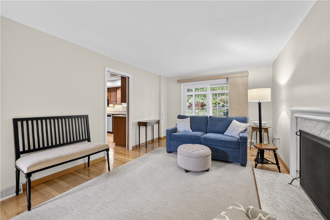 McCandless, Pennsylvania 15237, United States, 4 Bedrooms Bedrooms, ,3 BathroomsBathrooms,Residential,Contingent,216057