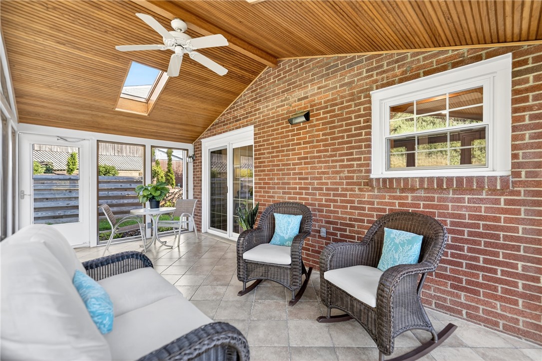 McCandless, Pennsylvania 15237, United States, 4 Bedrooms Bedrooms, ,3 BathroomsBathrooms,Residential,Contingent,216057