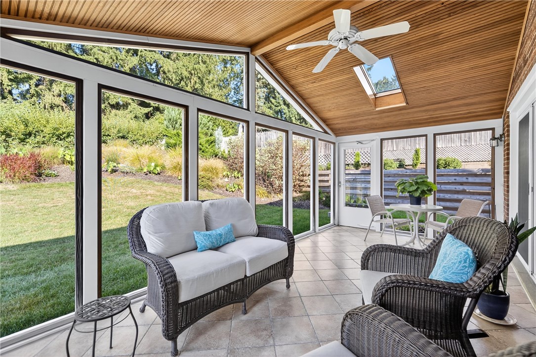 McCandless, Pennsylvania 15237, United States, 4 Bedrooms Bedrooms, ,3 BathroomsBathrooms,Residential,Contingent,216057