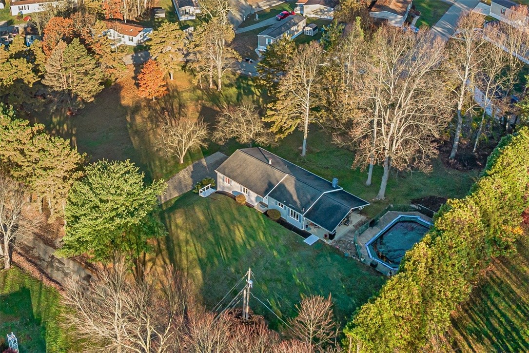 113 Pinetree Dr
