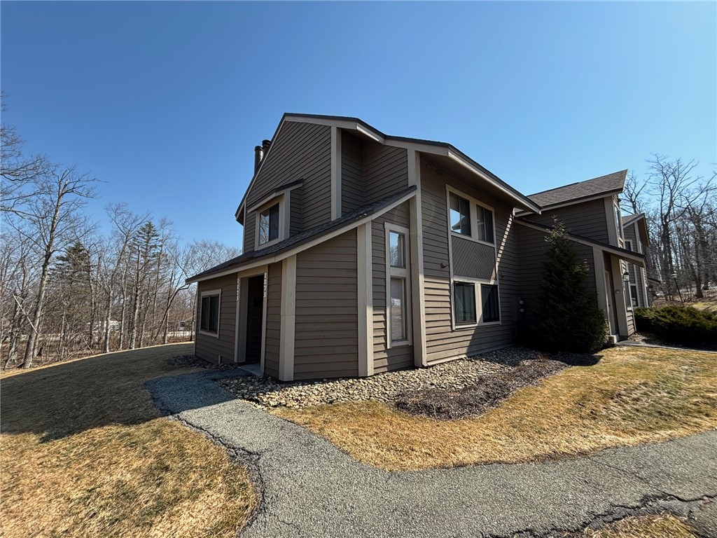1173 Gristmill Court, Hidden Valley, Pennsylvania image 1