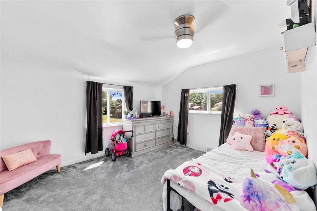 Murrysville, Pennsylvania 15668, United States, 5 Bedrooms Bedrooms, ,3 BathroomsBathrooms,Residential,Active,192400