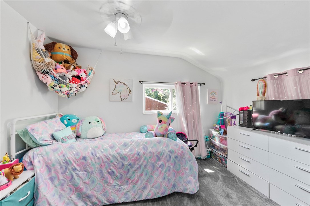 Murrysville, Pennsylvania 15668, United States, 5 Bedrooms Bedrooms, ,3 BathroomsBathrooms,Residential,Active,192400