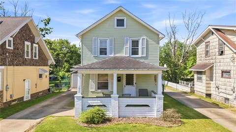Homes For Sale - 1032 Griswold St<br/> Sharon, PA 16146