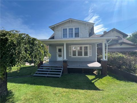 924 5th St Charleroi Boro PA 15022