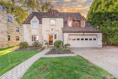 Photo of 614 Kewanna Av. Ave, Pittsburgh, PA 15234 (MLS # 1729332)