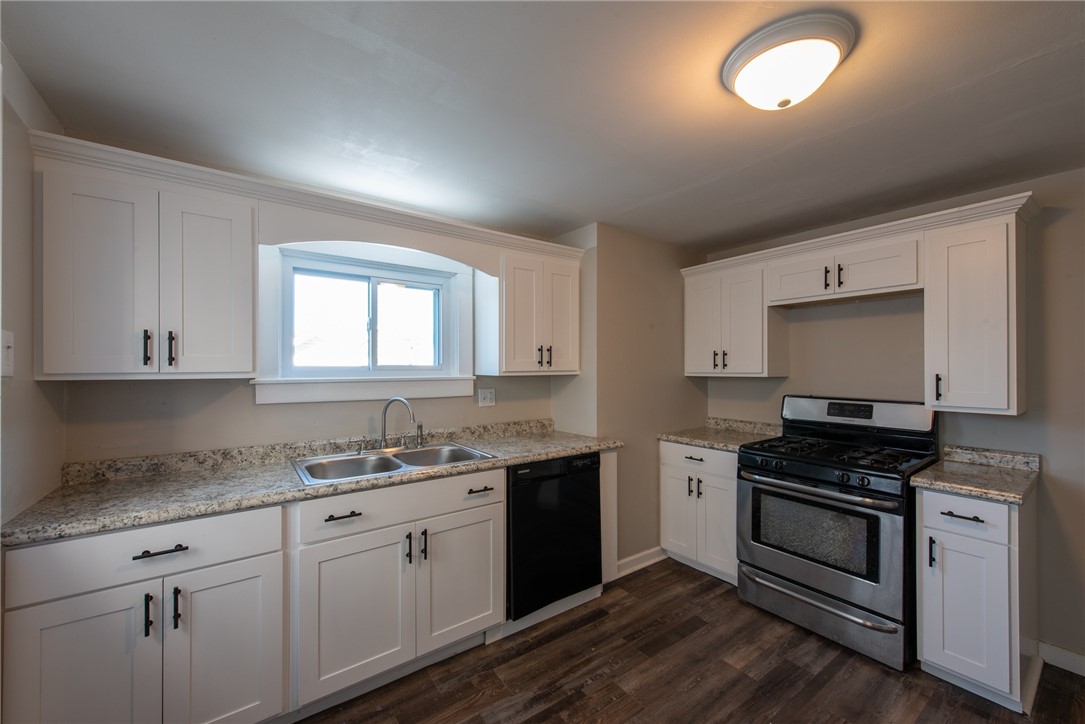 Vandergrift, Pennsylvania 15690, United States, 3 Bedrooms Bedrooms, ,2 BathroomsBathrooms,Residential,Active,230507