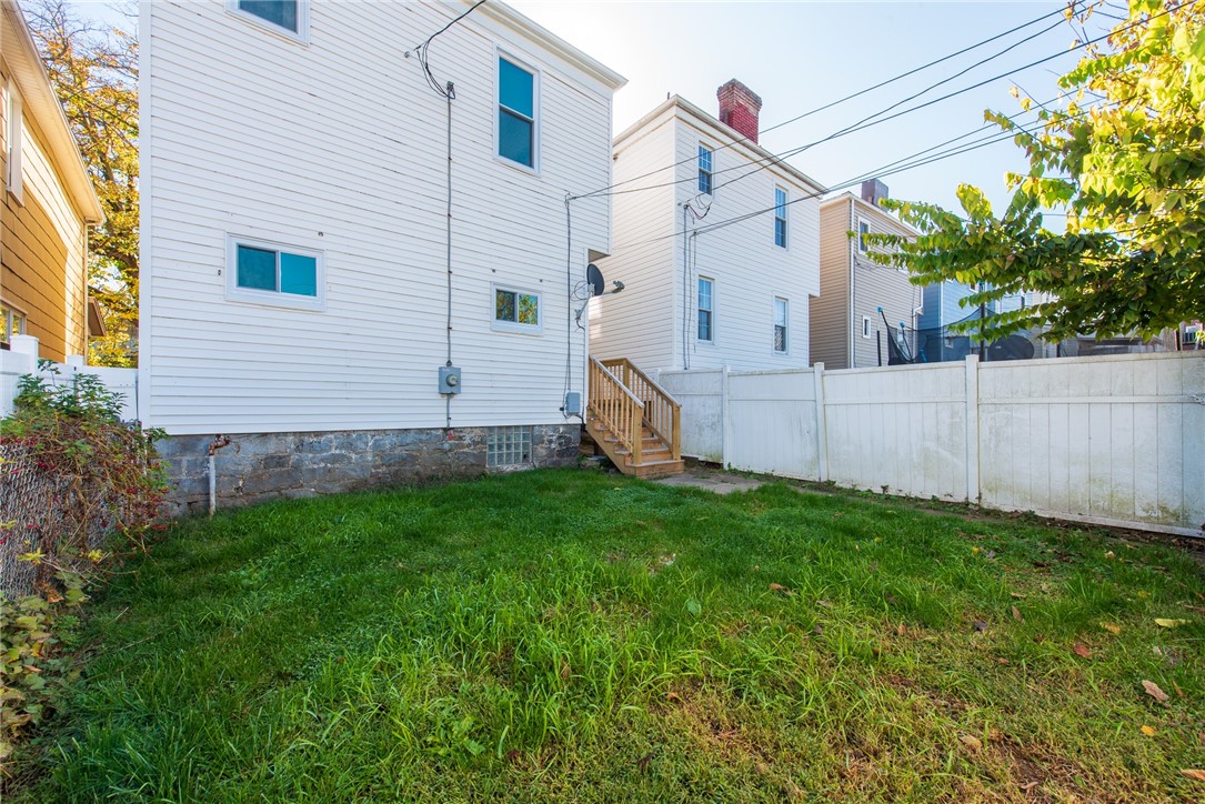 Vandergrift, Pennsylvania 15690, United States, 3 Bedrooms Bedrooms, ,2 BathroomsBathrooms,Residential,Active,230507