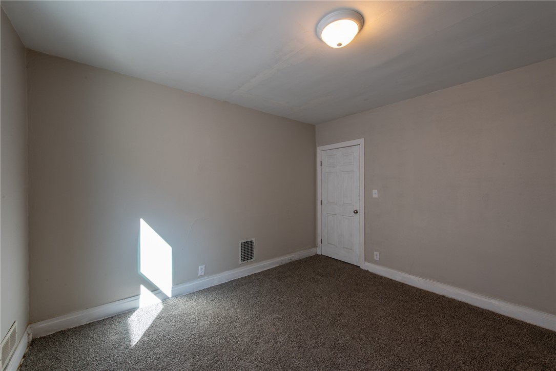 Vandergrift, Pennsylvania 15690, United States, 3 Bedrooms Bedrooms, ,2 BathroomsBathrooms,Residential,Active,230507