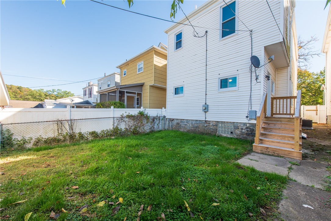 Vandergrift, Pennsylvania 15690, United States, 3 Bedrooms Bedrooms, ,2 BathroomsBathrooms,Residential,Active,230507