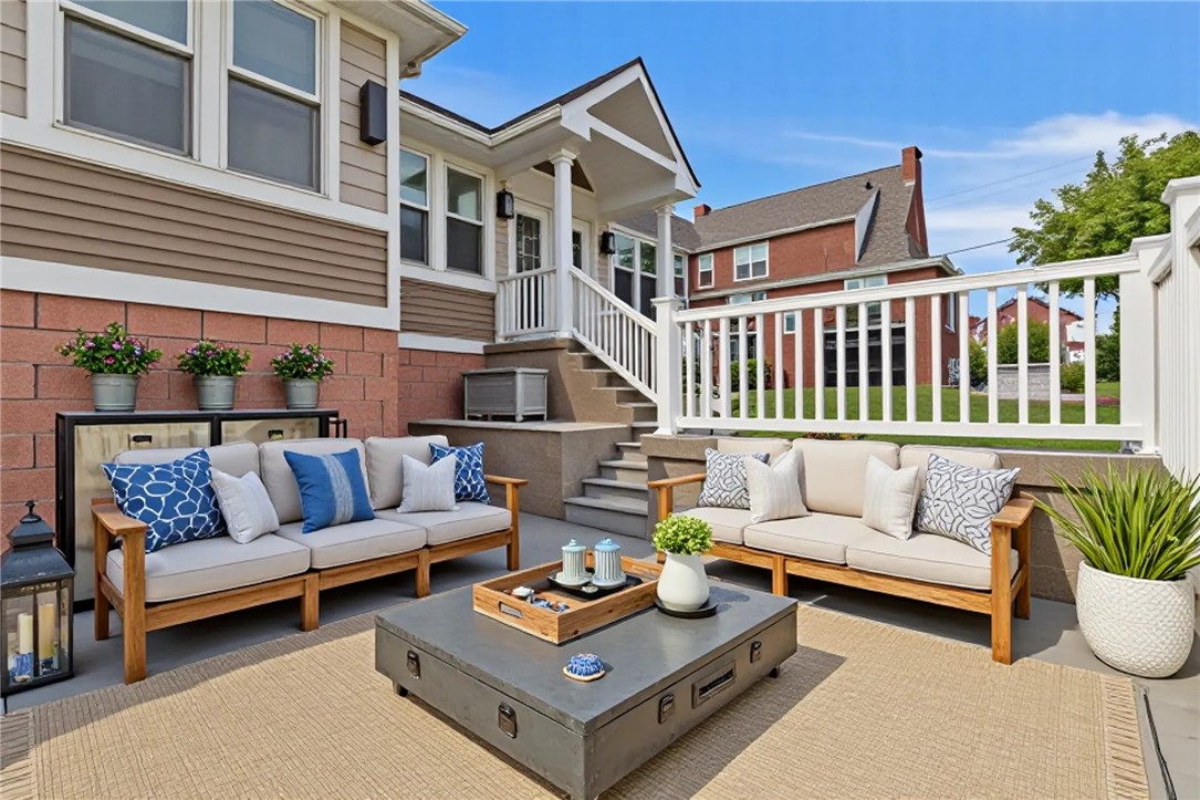 Harmony Twp, Pennsylvania 15003, United States, 4 Bedrooms Bedrooms, ,4 BathroomsBathrooms,Residential,Active,184461