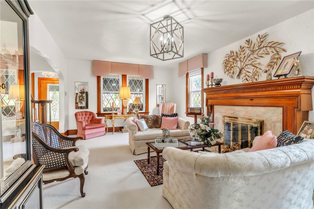 Harmony Twp, Pennsylvania 15003, United States, 4 Bedrooms Bedrooms, ,4 BathroomsBathrooms,Residential,Active,184461