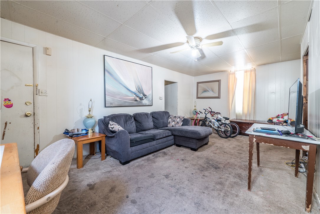 Glassport, Pennsylvania 15045, United States, ,Residential,Active,229443