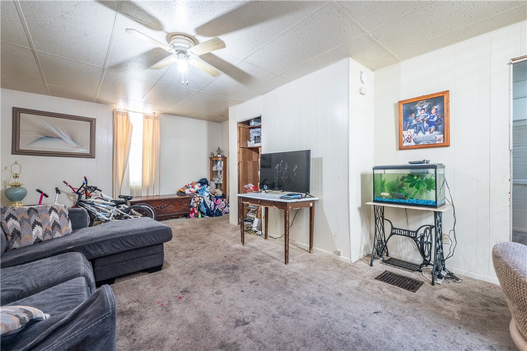 Glassport, Pennsylvania 15045, United States, ,Residential,Active,229443