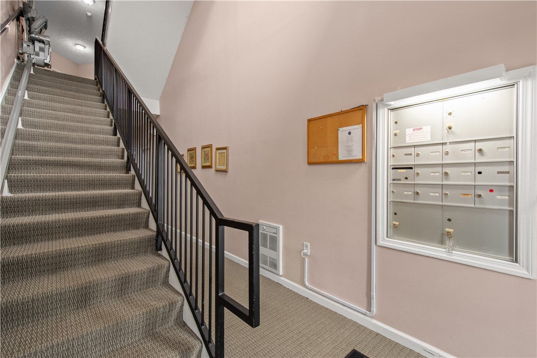 800 Hidden Ridge Ct 103