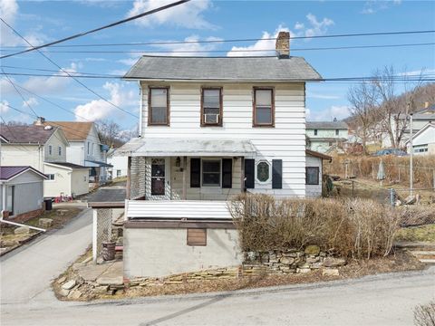 Photo of 111 Hayden Ln, West Newton, PA 15089 (MLS # 1741911)