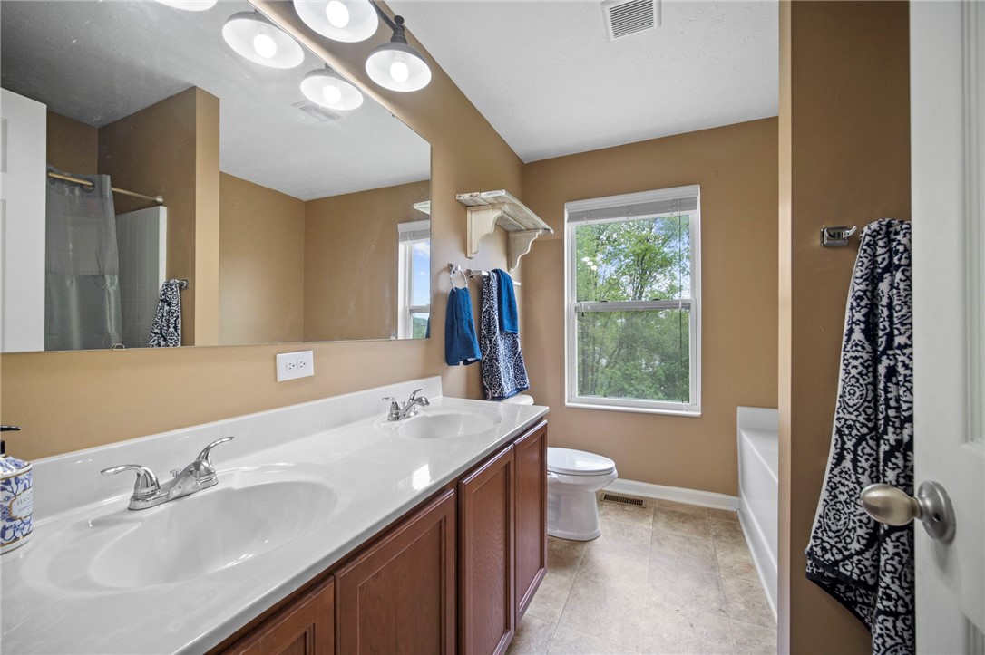 1399 Lucia Dr, Canonsburg, Pennsylvania image 25