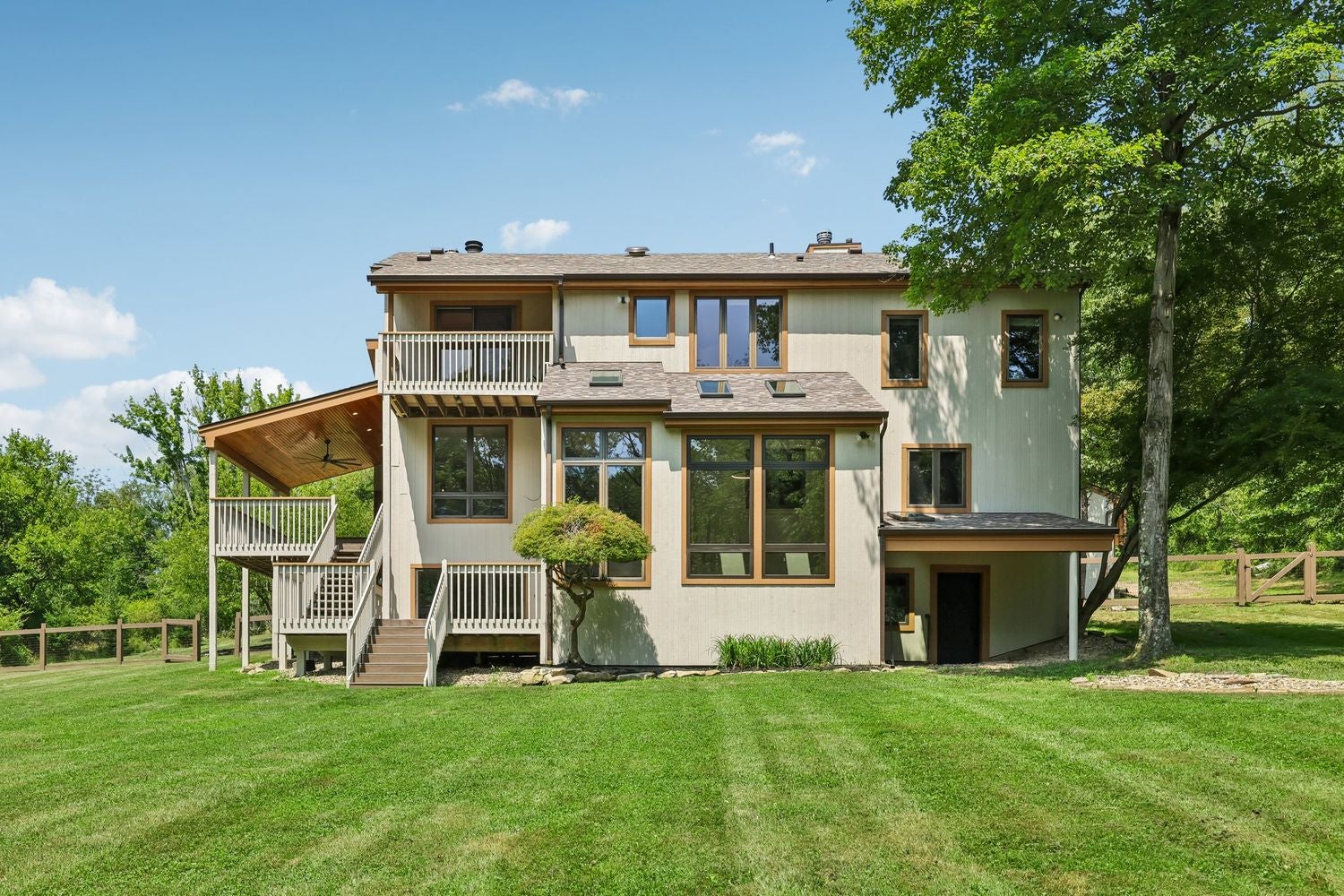 4525 Middle Road
