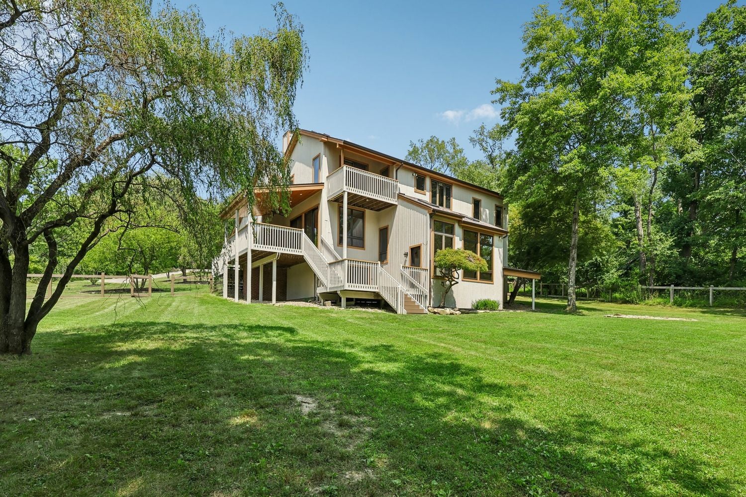 4525 Middle Road