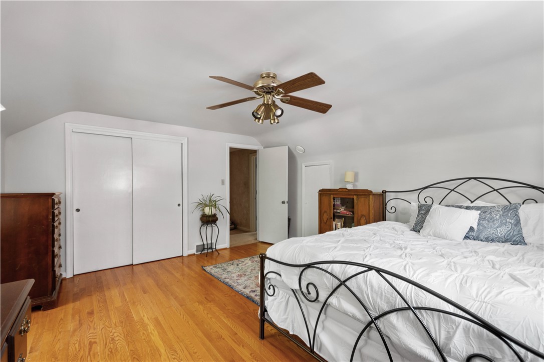 Mt. Lebanon, Pennsylvania 15228, United States, 3 Bedrooms Bedrooms, ,3 BathroomsBathrooms,Residential,Active,122314