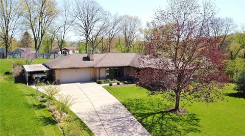 119 Claridge Dr. Moon/Crescent Twp PA 15108