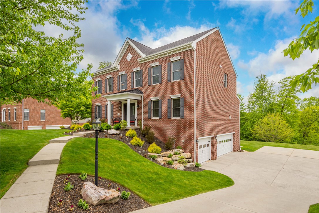 97 Clover Ln
