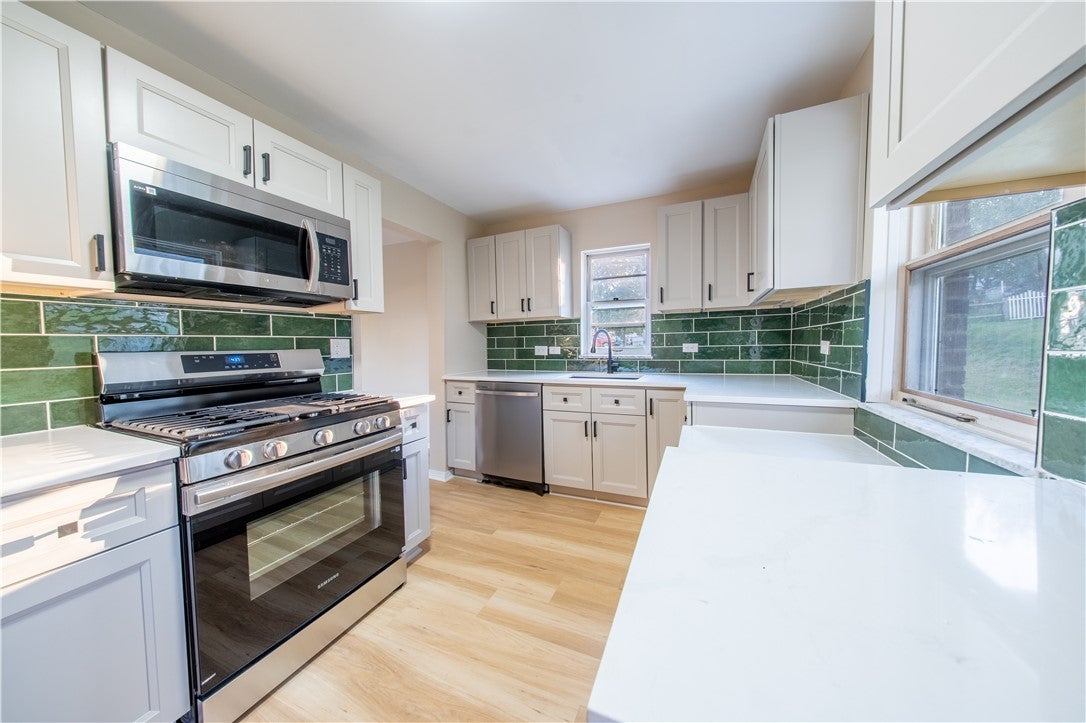 1310 Martha St