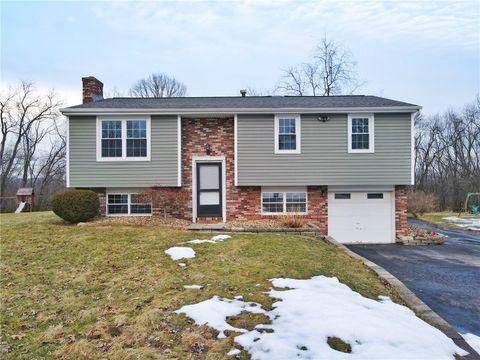 108 Whitney Dr Cranberry Twp PA 16066